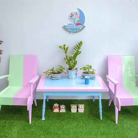 Railway Park Hostel Chiang Mai Esterno foto